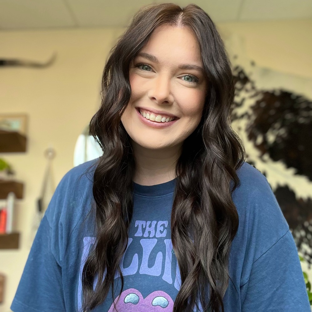 Meet your Posher, Elizabeth